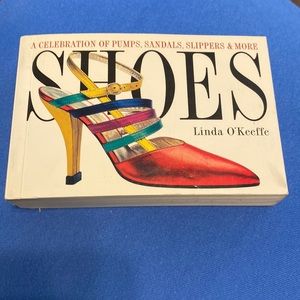 Vintage book “SHOES” by Linda O’Keeffe